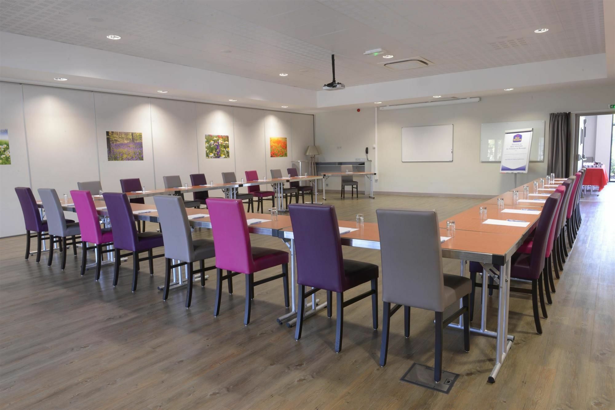 Hotel Ibis Styles Montargis Arboria Pannes  Exterior photo